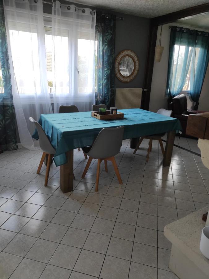 Maison De Village Avec Exterieur Oysonville المظهر الخارجي الصورة