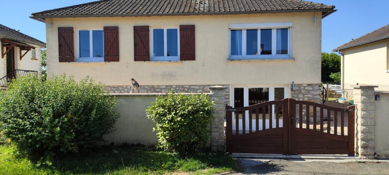 Maison De Village Avec Exterieur Oysonville المظهر الخارجي الصورة
